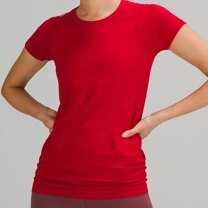 Lululemon swiftly tech short sleeve